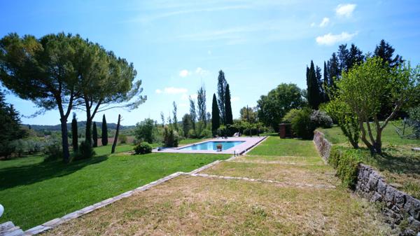 Demeure à FLAYOSC (83780)