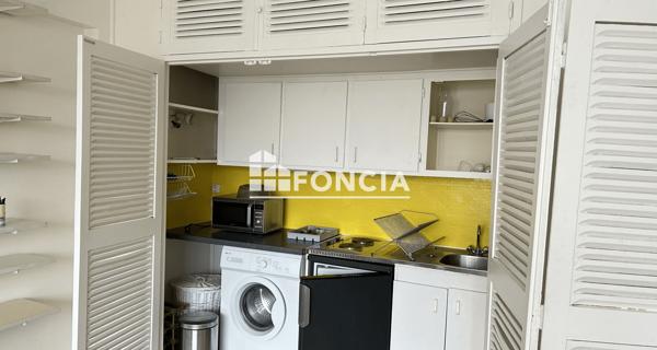 Location Studio meublé 31.72 m² - Paris 75009