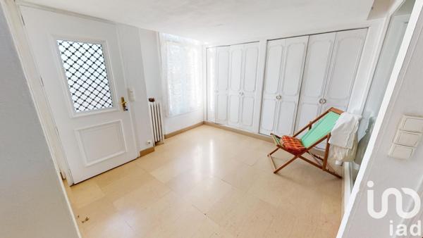 Demeure 9 pièces de 190 m² à Villeneuve-Saint-Georges (94190)