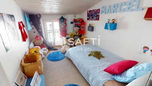 VISITE VIRTUELLE - Maison de ville garage et jardin