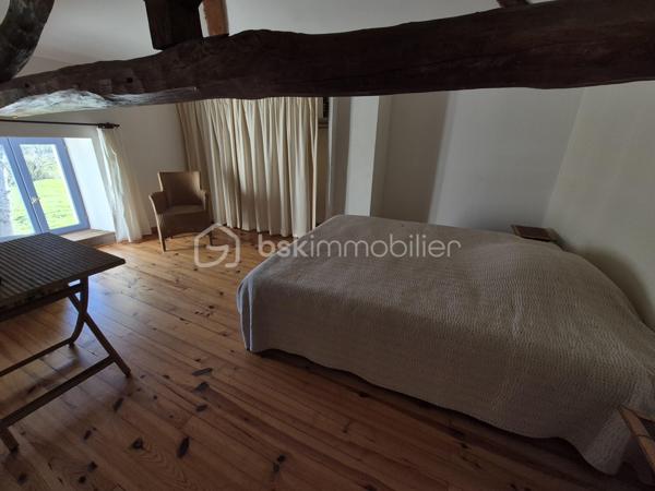 Maison en pierre de 145 m²