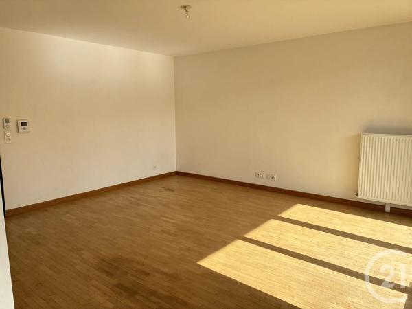 Appartement F2 à vendre  2 pièces - 53,04 m 2   BOISSY ST LEGER  - 94