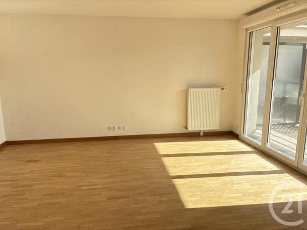 Appartement F2 à vendre  2 pièces - 53,04 m 2   BOISSY ST LEGER  - 94