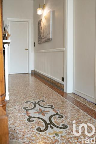 Maison à vendre 6 pièces 235 m² Châlons-en-Champagne