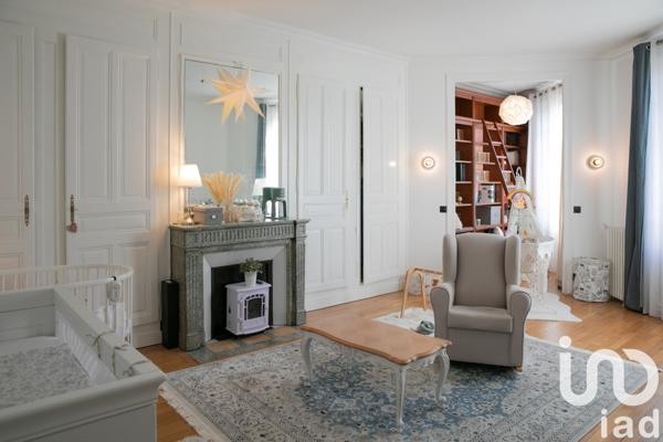 Maison à vendre 6 pièces 235 m² Châlons-en-Champagne