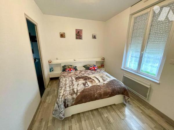 MAISON LOUEE
IDEAL INVESTISSEUR
A VENDRE A RETHEL, AXE REIMS/CHARLEVILLE-MEZIERES, gare (à 1h...