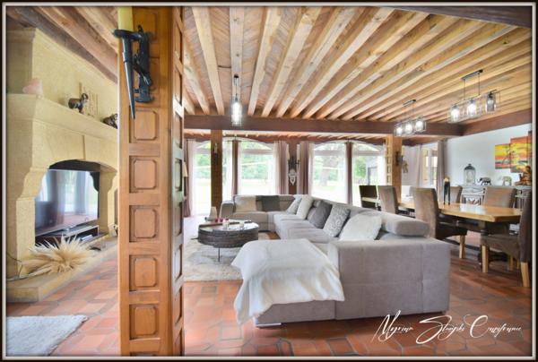 propriete à vendre 11 pièces proche de PONTONX-SUR-L'ADOUR (40)MAISON DE MAITRE DE 450 M² ET SES DEPENDANCES