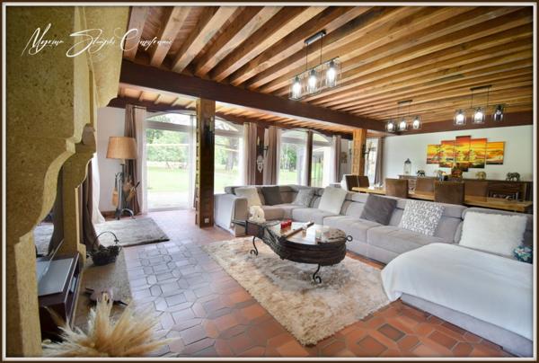 propriete à vendre 11 pièces proche de PONTONX-SUR-L'ADOUR (40)MAISON DE MAITRE DE 450 M² ET SES DEPENDANCES