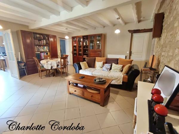 Vivre votre rêve : La ferme de caractère qui pourrait changer votre vie à Feugarolles