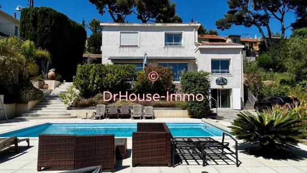 Maison à vendre 7 pièces de 240 m²
