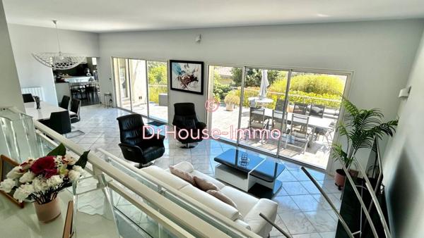 Maison à vendre 7 pièces de 240 m²