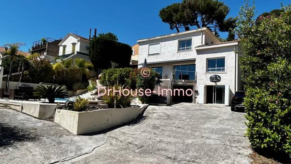 Maison à vendre 7 pièces de 240 m²
