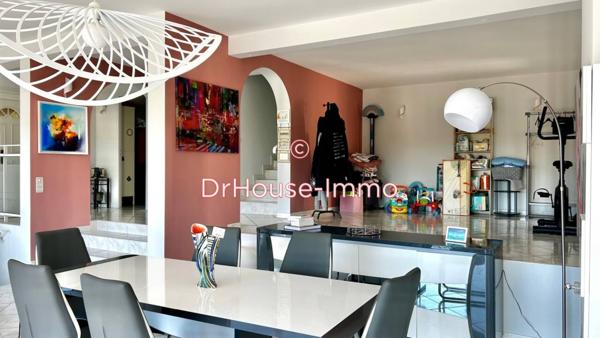 Maison à vendre 7 pièces de 240 m²