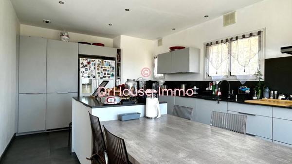 Maison à vendre 7 pièces de 240 m²