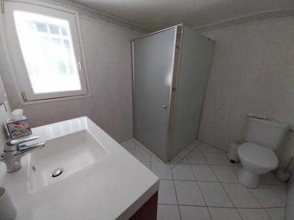 Maison+dépendance aménagée+parc