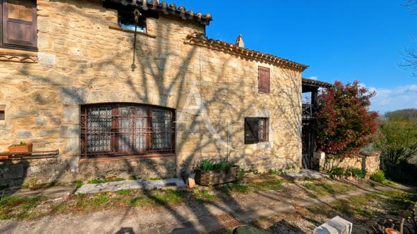 Maison en pierre 2 chambres