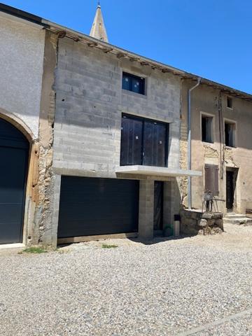 Tignieu-Jameyzieu (38230) MAISON T3 HYPER CENTRE