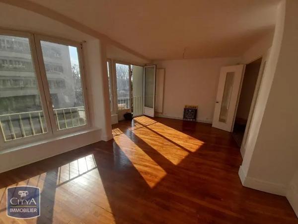Appartement à louer 4 pièces 104.18m² Sedan (08200)