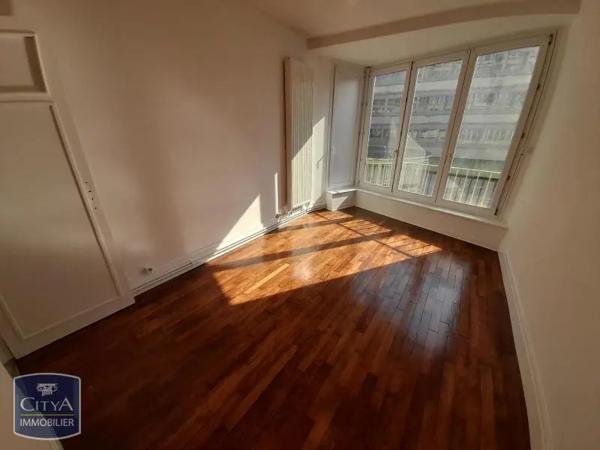 Appartement à louer 4 pièces 104.18m² Sedan (08200)