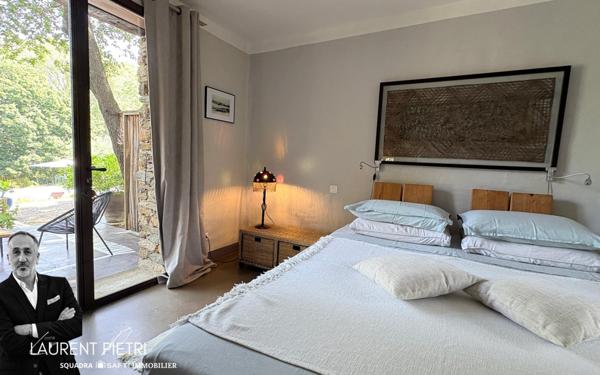 Propriété de charme en pierre à Barbaggio