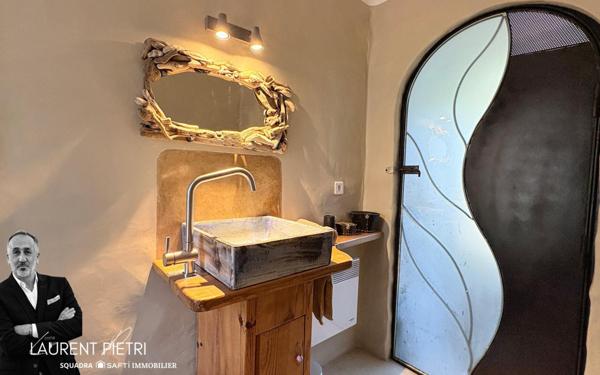 Propriété de charme en pierre à Barbaggio