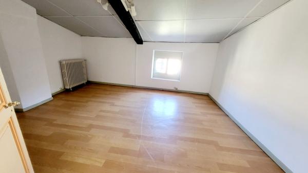 LOCAL PROFESSIONNEL EN CENTRE VILLE DE CARCASSONNE