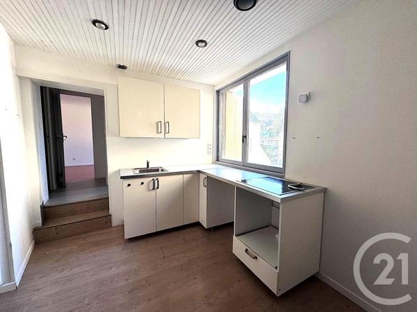 Immeuble à vendre  137 m2 CHATEAU THIERRY - 02