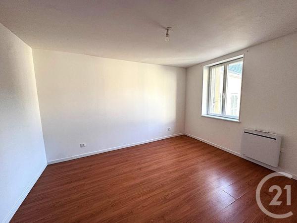 Immeuble à vendre  137 m2 CHATEAU THIERRY - 02