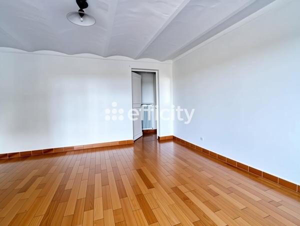 Maison 6 pièces - 122 m²