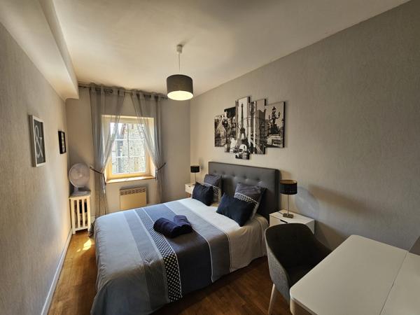 Maison T4 avec jardin dépendances et piscine
