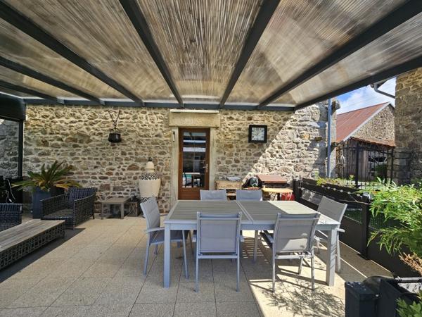 Maison T4 avec jardin dépendances et piscine