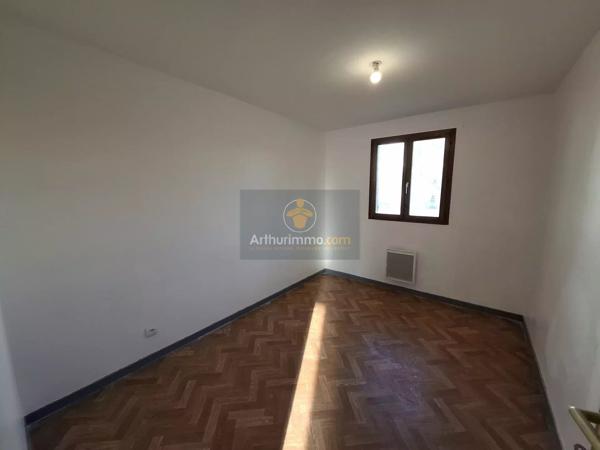 Vente                                                      Maison
                        
                     6 pièces                      118 m2                     à Coulommiers