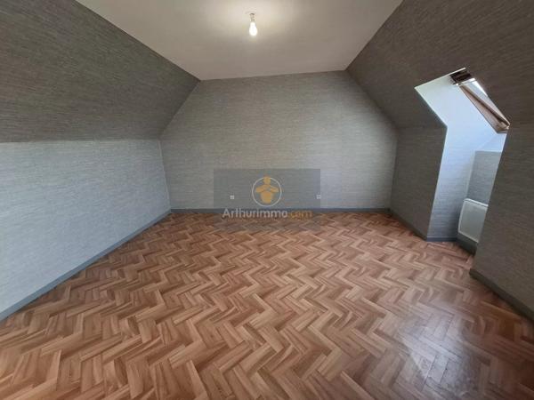 Vente                                                      Maison
                        
                     6 pièces                      118 m2                     à Coulommiers