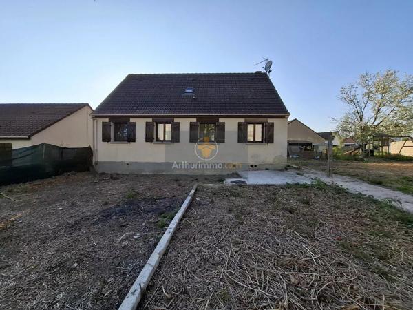 Vente                                                      Maison
                        
                     6 pièces                      118 m2                     à Coulommiers