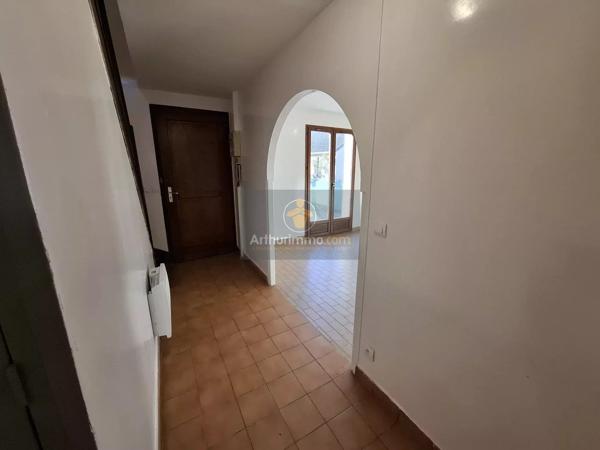 Vente                                                      Maison
                        
                     6 pièces                      118 m2                     à Coulommiers