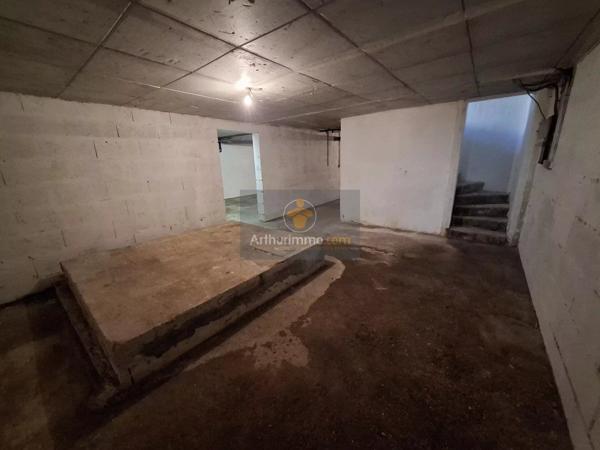 Vente                                                      Maison
                        
                     6 pièces                      118 m2                     à Coulommiers