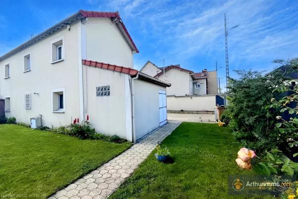 Vente                                                      Maison
                        
                     5 pièces                      103 m2                     à Livry-Gargan