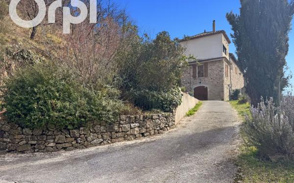 Maison à vendre    6 pièces •  Chassiers