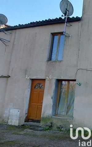 Maison 2 pièces de 50 m² à Mouchamps (85640)