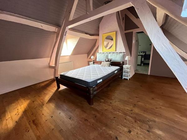 Maison LONGERE  3 chambres  161M2