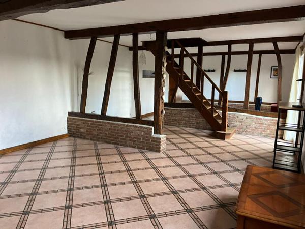 Maison LONGERE  3 chambres  161M2