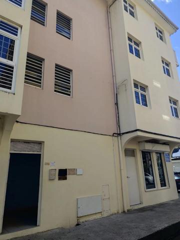 Location Fonds de commerce 3 pièces 50 m2 à Schœlcher