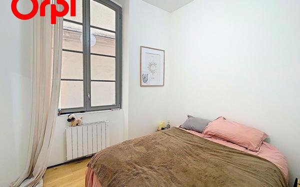 Appartement à vendre    2 pièces • 32 m2 Lyon 1