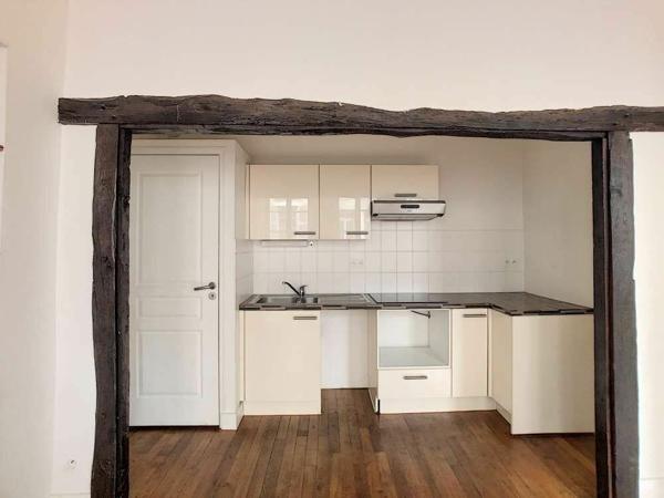 Appartement à louer    1 pièce •  Orléans