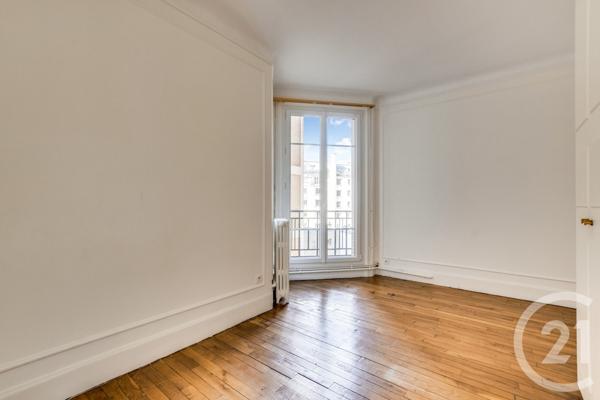 Appartement F4 à vendre  4 pièces - 97,26 m2 PARIS - 75015