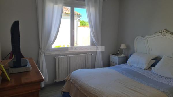 Maison Cognac 6 Kms de 154 m2 , Cognac Maison Cognac 6 Kms de 154 m2 , Cognac