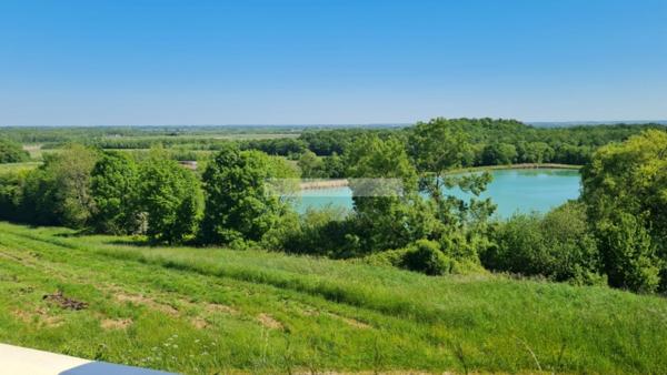 Maison Cognac 6 Kms de 154 m2 , Cognac Maison Cognac 6 Kms de 154 m2 , Cognac