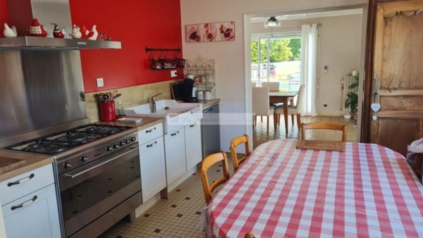 Maison Cognac 6 Kms de 154 m2 , Cognac Maison Cognac 6 Kms de 154 m2 , Cognac