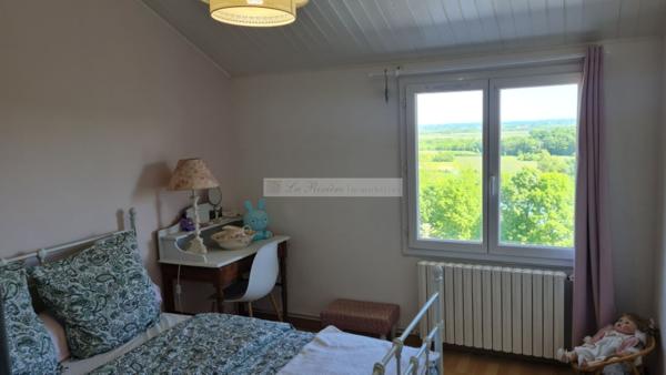 Maison Cognac 6 Kms de 154 m2 , Cognac Maison Cognac 6 Kms de 154 m2 , Cognac