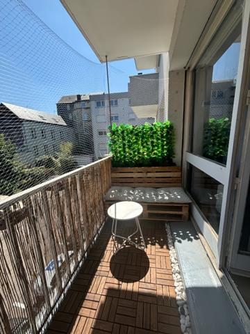 APPARTEMENT MEUBLE RECENT